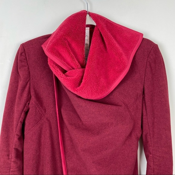 Lululemon Presence of Mind Jacket Red Cranberry - Picture 8 of 13